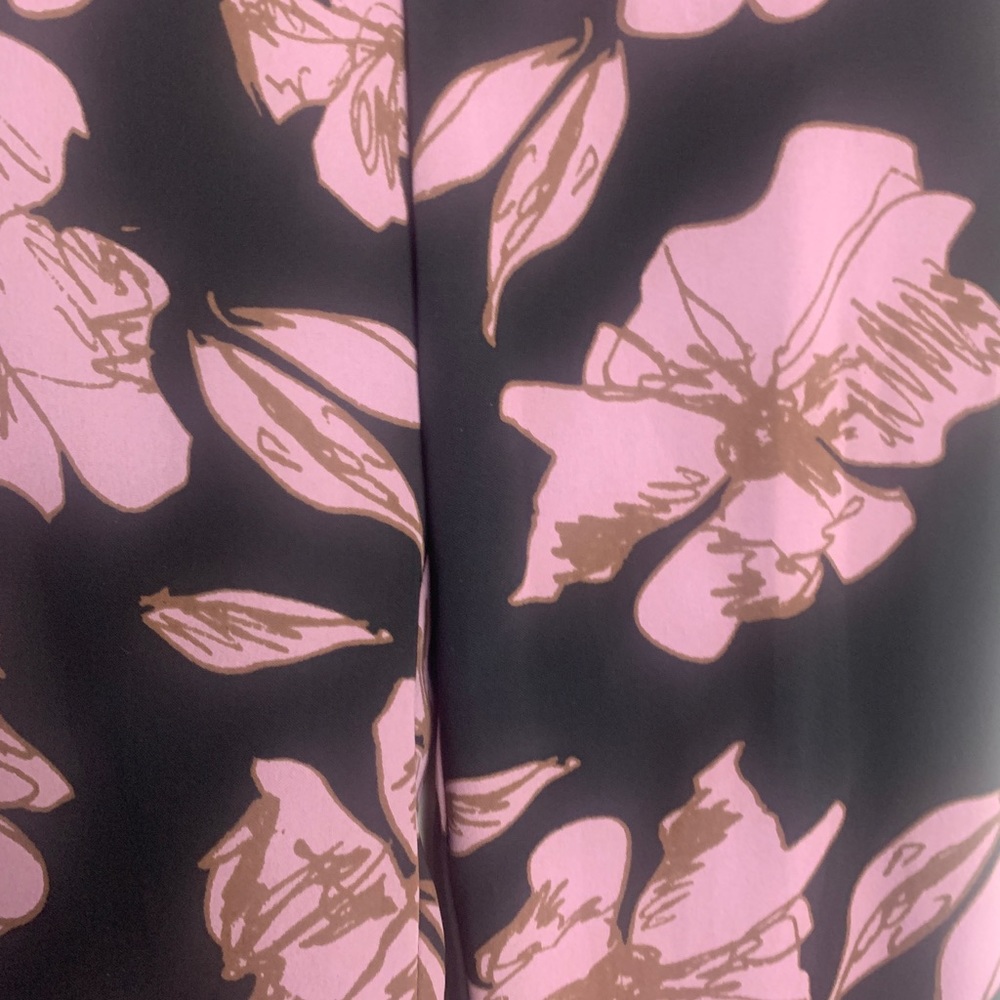 Flower Pants - Picture 4 of 8